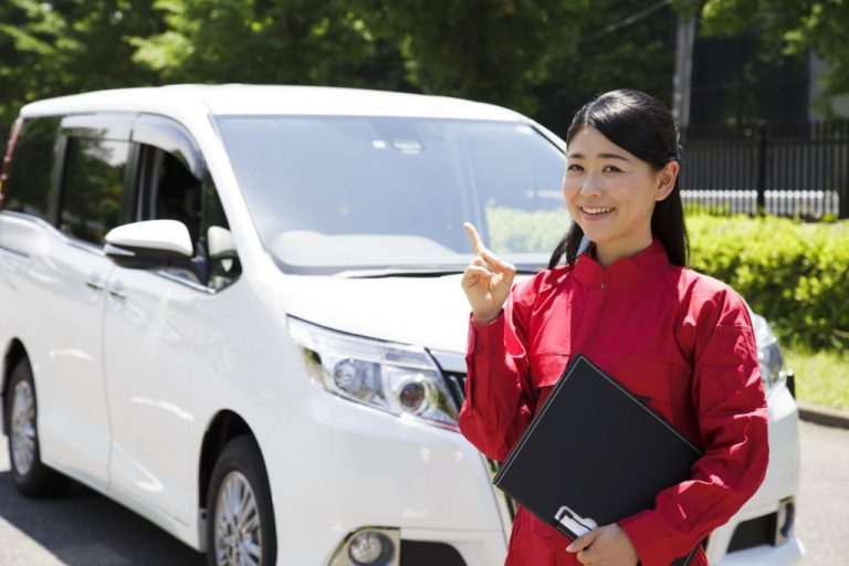 車検切れの車