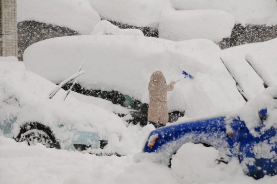 大雪 雪崩による損害でも車両保険から保険金は支払われる 自動車保険ガイド