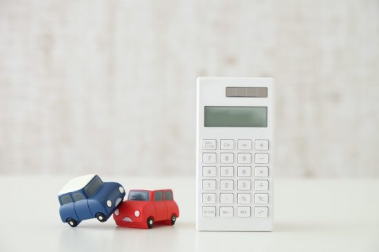 プリウスの保険料は高いor安い 年代別の任意保険料相場を紹介 自動車保険ガイド プリウスの保険料は高いor安い 年代別の任意保険料相場を紹介 自動車保険ガイド
